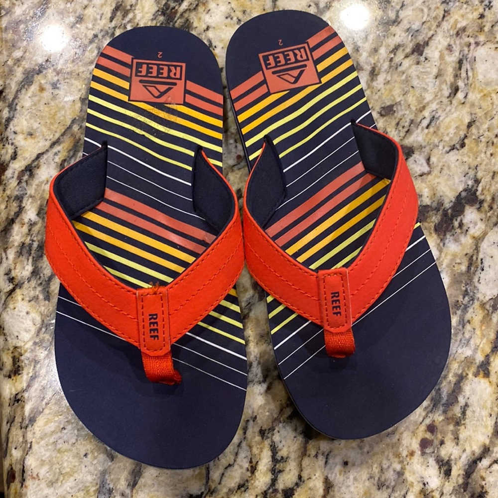 Reef Kids sandals in new condition never worn size 2. $10